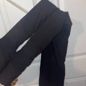 Banana Republic Puffer Pull Thru Scarf Black